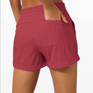 Lululemon Spring Break Away Short